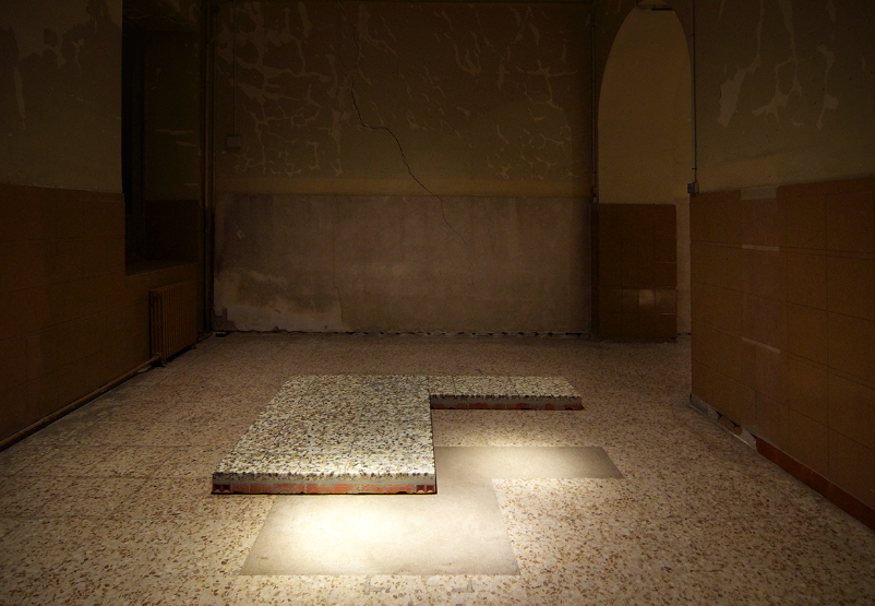 Evanescente mas atuante:  a pintura que produz o espaço